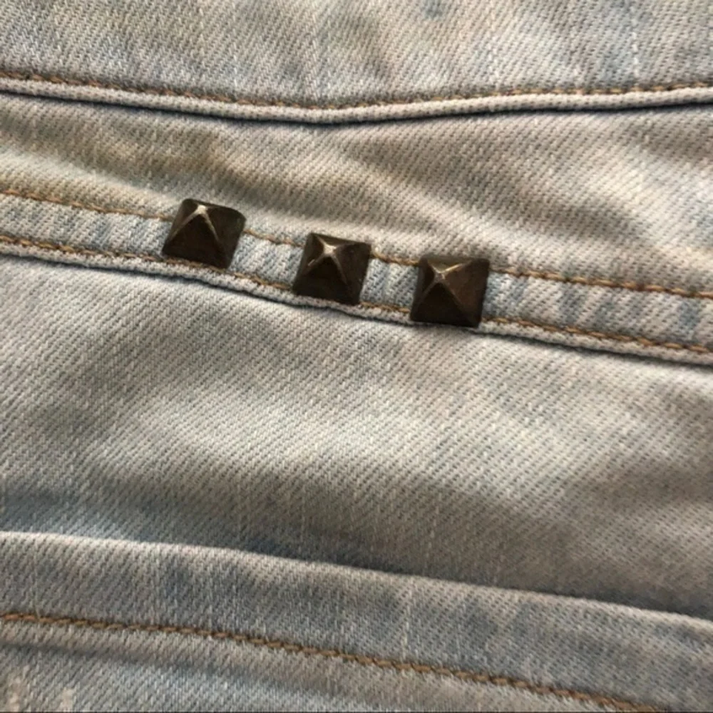 Life In Progress Shorts Decorative Blue Jean Denim